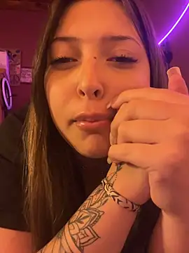 kiramedi online show from 09-18-25, 02:57