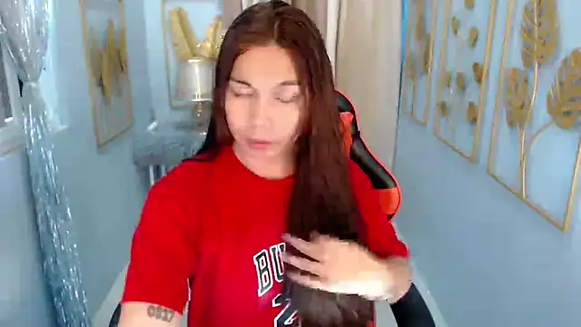 Snapshot of Urslut_zamara chatting on 09-28-25, 06:52 Urslut zamara online show from 09-28-25, 06:52