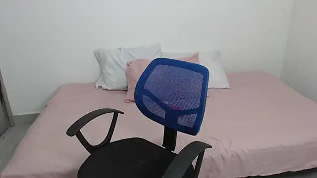 Tiiana online show from 09-13-25, 11:54