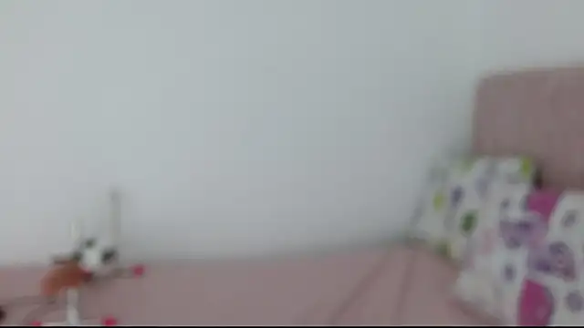 Snapshot of Tiiana chatting on 06-04-26, 04:13 Tiiana online show from 06-04-26, 04:13