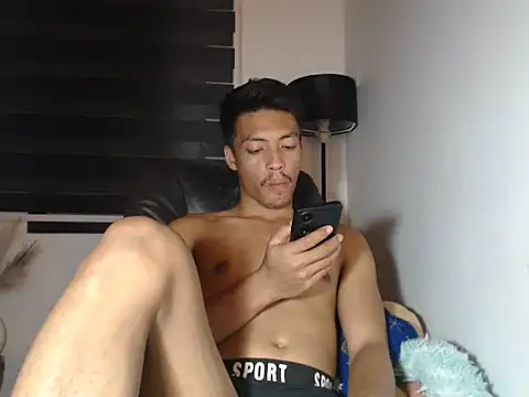 Asian gregor online show from 12-18-25, 03:18