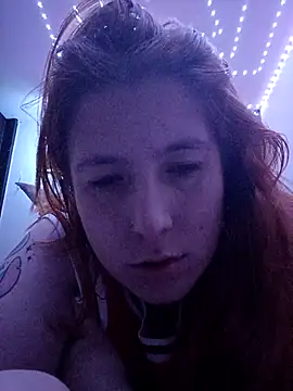 Shayla VL online show from 10-31-25, 06:14