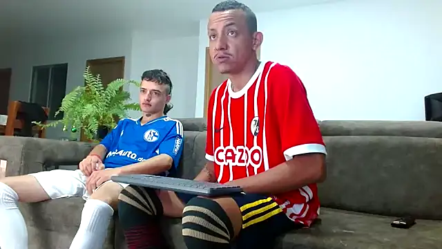 skinny23cm online show from 12-14-24, 10:13