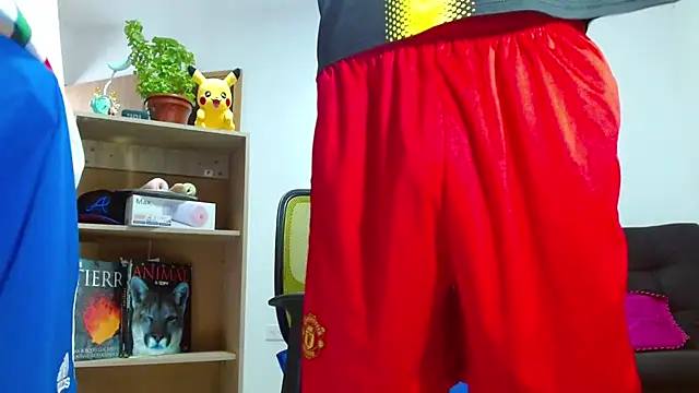 skinny23cm online show from 10-31-25, 12:28