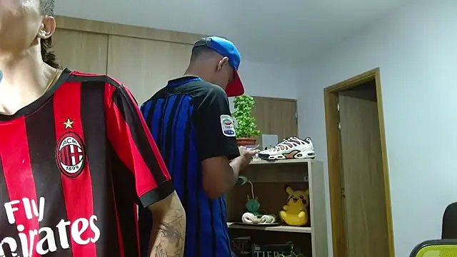 skinny23cm online show from 11-12-25, 09:21