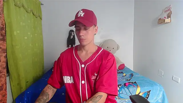 kilyan--x x online show from 09-23-25, 03:31