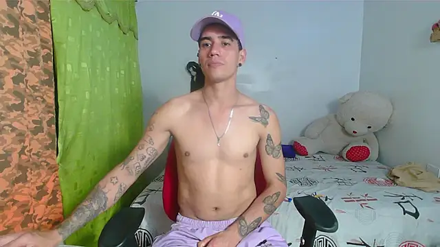 kilyan--x x online show from 10-18-25, 12:13