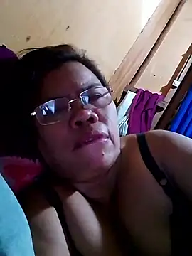 Huge mama69 online show from 09-10-25, 07:41