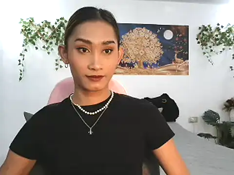 Snapshot of youarea_dreamer chatting on 12-22-25, 07:22 youarea dreamer online show from 12-22-25, 07:22