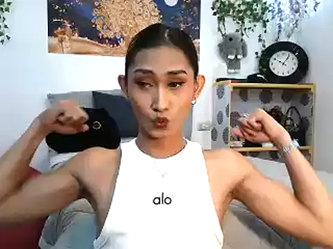 Snapshot of youarea_dreamer chatting on 01-10-26, 06:20 youarea dreamer online show from 01-10-26, 06:20