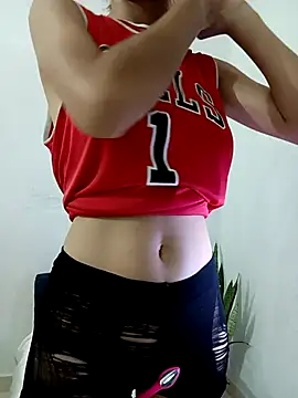 Snapshot of My_skinny chatting on 04-25-26, 08:39 My skinny online show from 04-25-26, 08:39