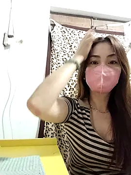 Snapshot of Baby-ladysweet20 chatting on 10-17-25, 08:55 Baby-ladysweet20 online show from 10-17-25, 08:55