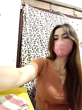 Snapshot of Baby-ladysweet20 chatting on 10-31-25, 08:21 Baby-ladysweet20 online show from 10-31-25, 08:21