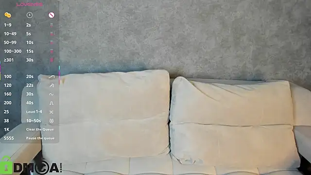 Snapshot of Roxy_Sunnny chatting on 09-09-25, 08:36 Roxy Sunnny online show from 09-09-25, 08:36