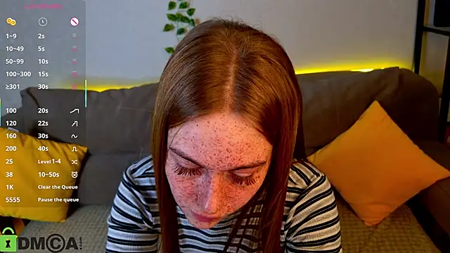 Snapshot of Roxy_Sunnny chatting on 11-06-25, 09:32 Roxy Sunnny online show from 11-06-25, 09:32