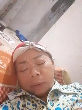 VangLe73 online show from 10-11-25, 01:42