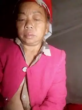 VangLe73 online show from 10-29-25, 05:25