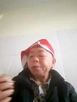 VangLe73 online show from 12-17-25, 12:16