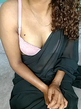 Tamilpallavi online show from 02-23-26, 03:04