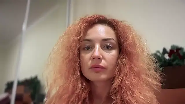 Reddgiirl online show from 11-27-25, 10:23