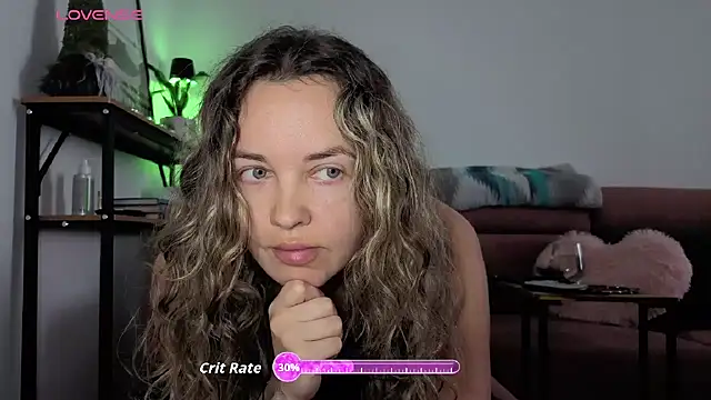 Snapshot of sonyaxbelle chatting on 11-06-25, 10:38 sonyaxbelle online show from 11-06-25, 10:38