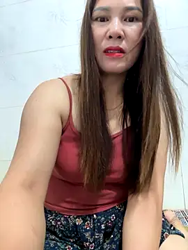 Snapshot of Moan_Mary chatting on 10-04-25, 08:40 Moan Mary online show from 10-04-25, 08:40