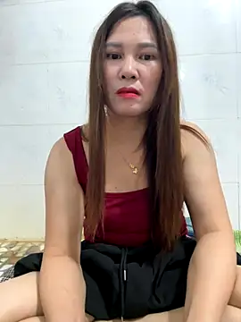 Snapshot of Moan_Mary chatting on 10-09-25, 03:21 Moan Mary online show from 10-09-25, 03:21