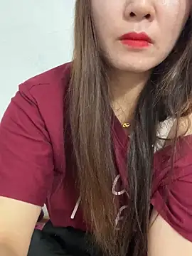 Snapshot of Moan_Mary chatting on 11-03-25, 11:37 Moan Mary online show from 11-03-25, 11:37