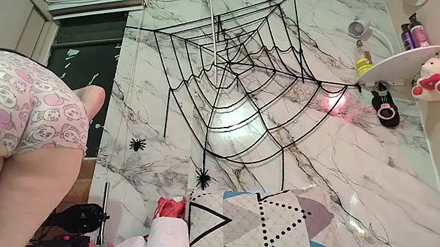 Snapshot of rachelroberts chatting on 11-01-25, 08:49 rachelroberts online show from 11-01-25, 08:49