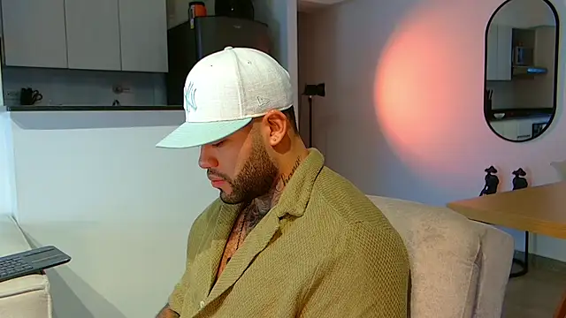 Michael Salens online show from 06-17-26, 12:18