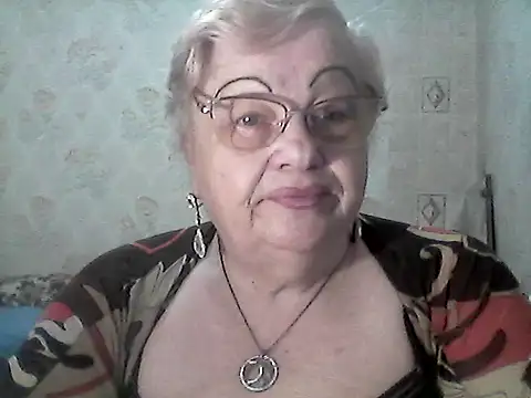 NatalieNorth online show from 06-11-26, 08:40