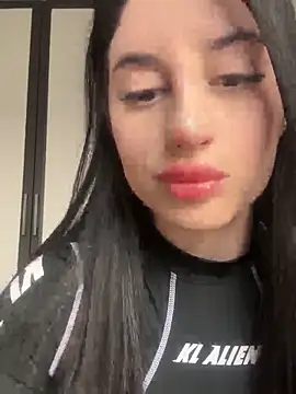 Snapshot of meowallen chatting on 10-05-25, 01:15 meowallen online show from 10-05-25, 01:15