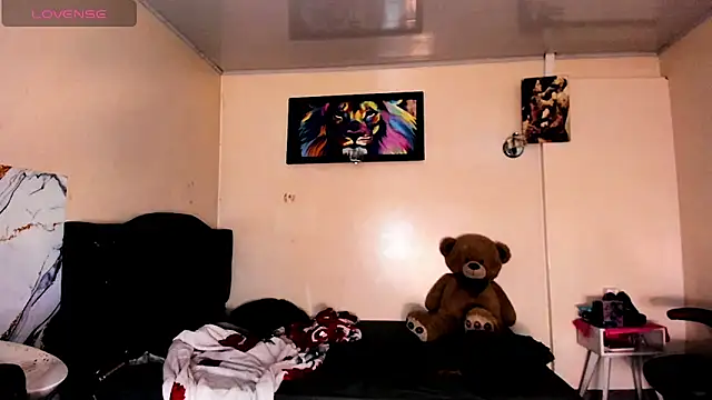 Rossedewitt  online show from 04-22-26, 05:47