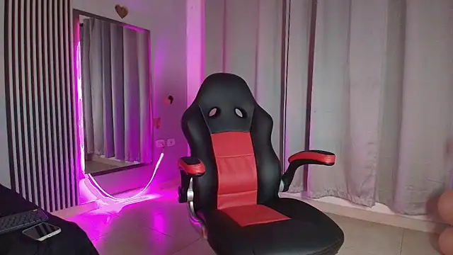 rachell owen online show from 11-07-25, 04:23