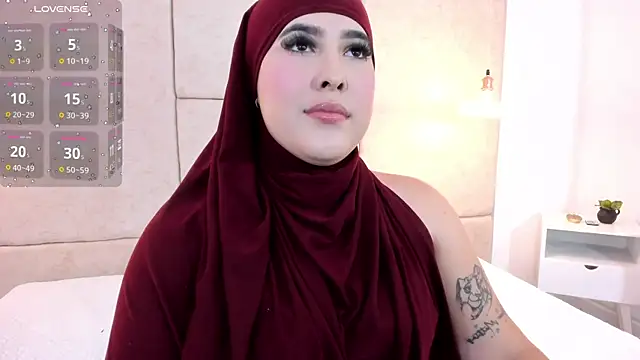 zahida  online show from 10-10-25, 07:13