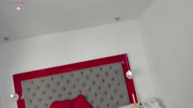 Snapshot of BrithaniKy chatting on 09-12-25, 06:52 BrithaniKy online show from 09-12-25, 06:52