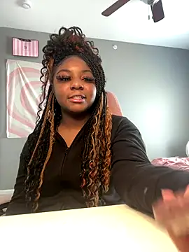 Snapshot of TastyRuby chatting on 11-14-25, 05:22 TastyRuby online show from 11-14-25, 05:22