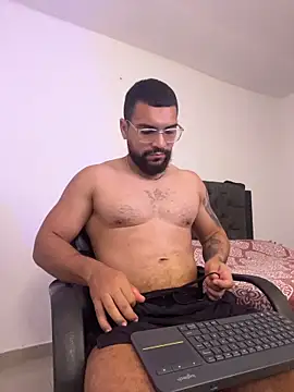 Snapshot of vincentjaxon chatting on 11-03-25, 10:49 vincentjaxon online show from 11-03-25, 10:49