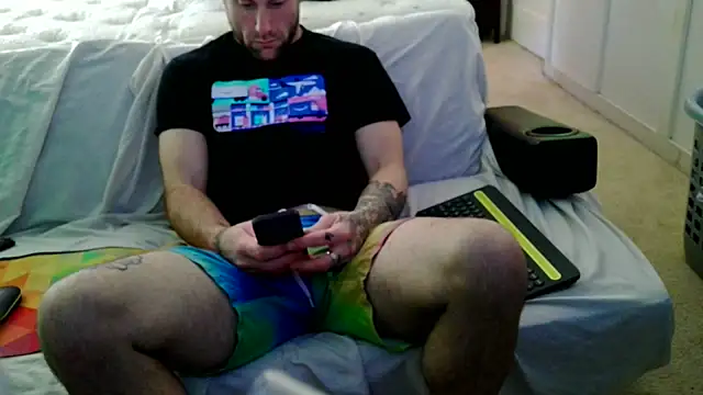 Luv2SuckBWC92 online show from 10-03-25, 04:48