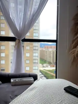 Snapshot of Sofi_Leal chatting on 11-19-25, 12:16 Sofi Leal online show from 11-19-25, 12:16