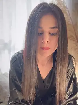 Snapshot of Sofi_Leal chatting on 11-26-25, 12:50 Sofi Leal online show from 11-26-25, 12:50