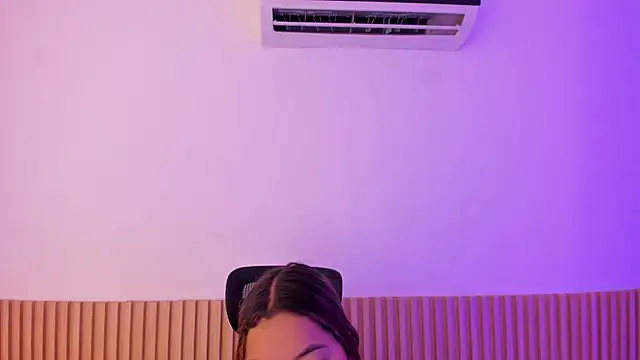 OliviaSweett online show from 09-14-25, 06:40