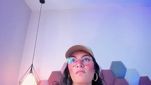 LunaAspen  online show from 02-20-26, 06:19