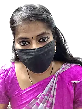 Snapshot of tamil_Sigappu_Roja chatting on 09-13-25, 02:00 tamil Sigappu Roja online show from 09-13-25, 02:00