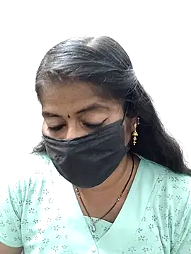 Snapshot of tamil_Sigappu_Roja chatting on 09-26-25, 01:26 tamil Sigappu Roja online show from 09-26-25, 01:26