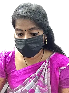 Snapshot of tamil_Sigappu_Roja chatting on 10-04-25, 02:15 tamil Sigappu Roja online show from 10-04-25, 02:15