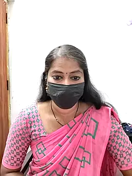 Snapshot of tamil_Sigappu_Roja chatting on 03-16-26, 01:00 tamil Sigappu Roja online show from 03-16-26, 01:00