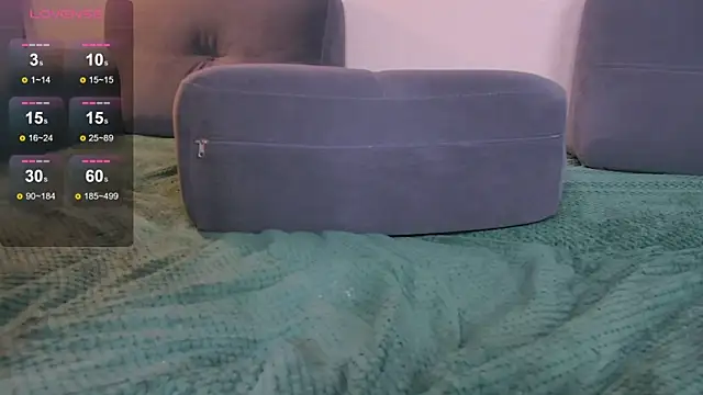 Snapshot of Monasteel chatting on 09-16-25, 01:23 Monasteel online show from 09-16-25, 01:23