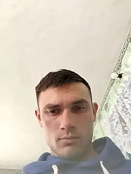 akt33 online show from 04-30-26, 11:05