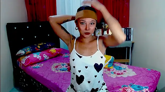 fantasticsophia69 online show from 01-07-26, 12:07